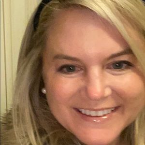 Meet your Posher, Maridith